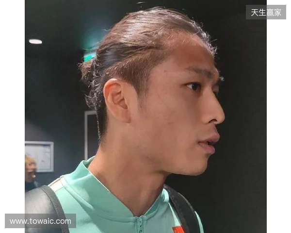 张玉宁:希望未来如果因实力不济输球的话,大家也能对我们包容 张玉宁:希望未来如果因实力不济输球的话,大家也能对我们包容